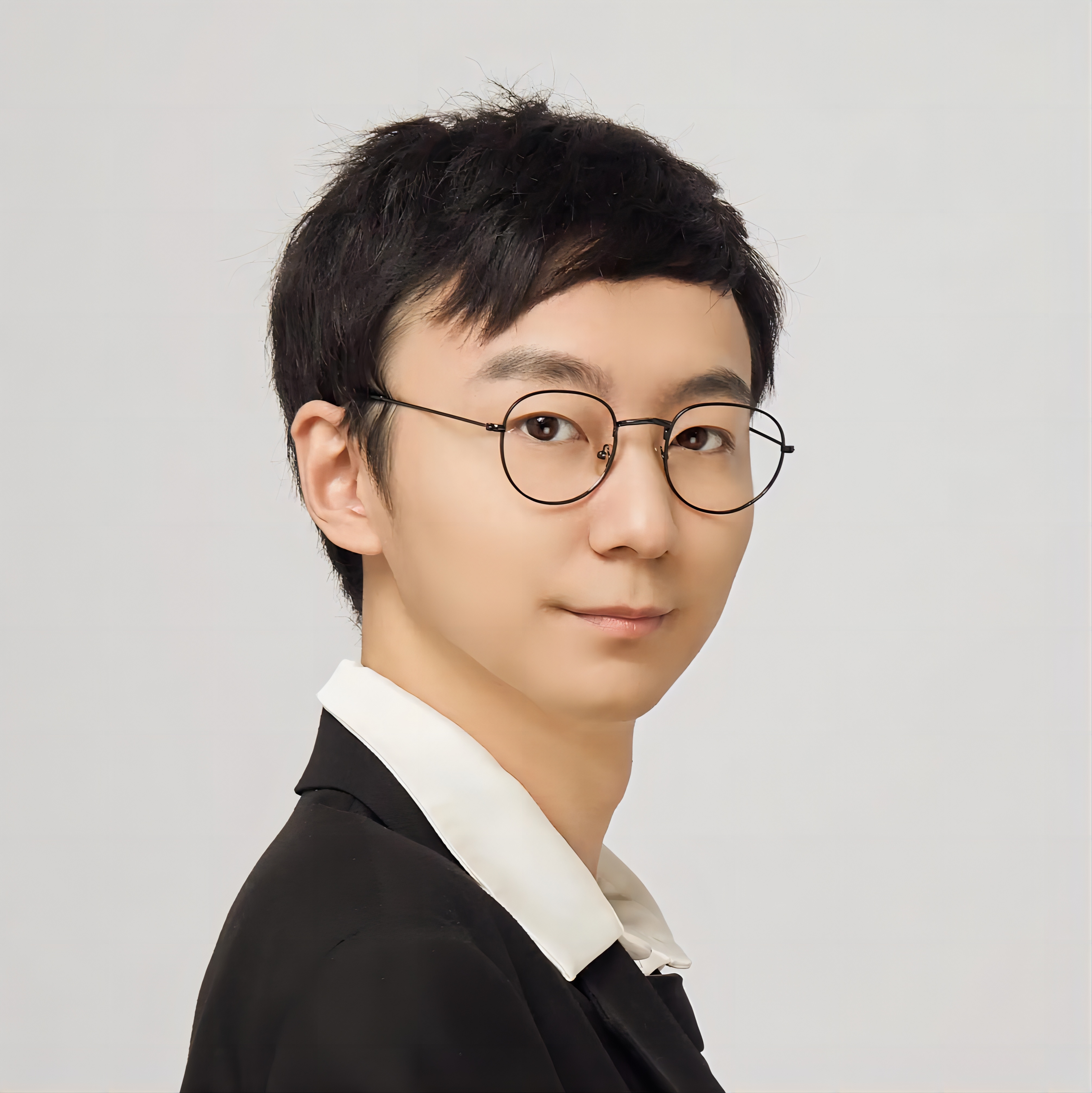 吕凯风.jpg